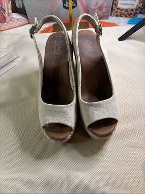 Toms Beige Canvas Peep-Toe Slingback Wedges